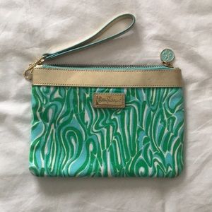 Lilly Pulitzer wristlet